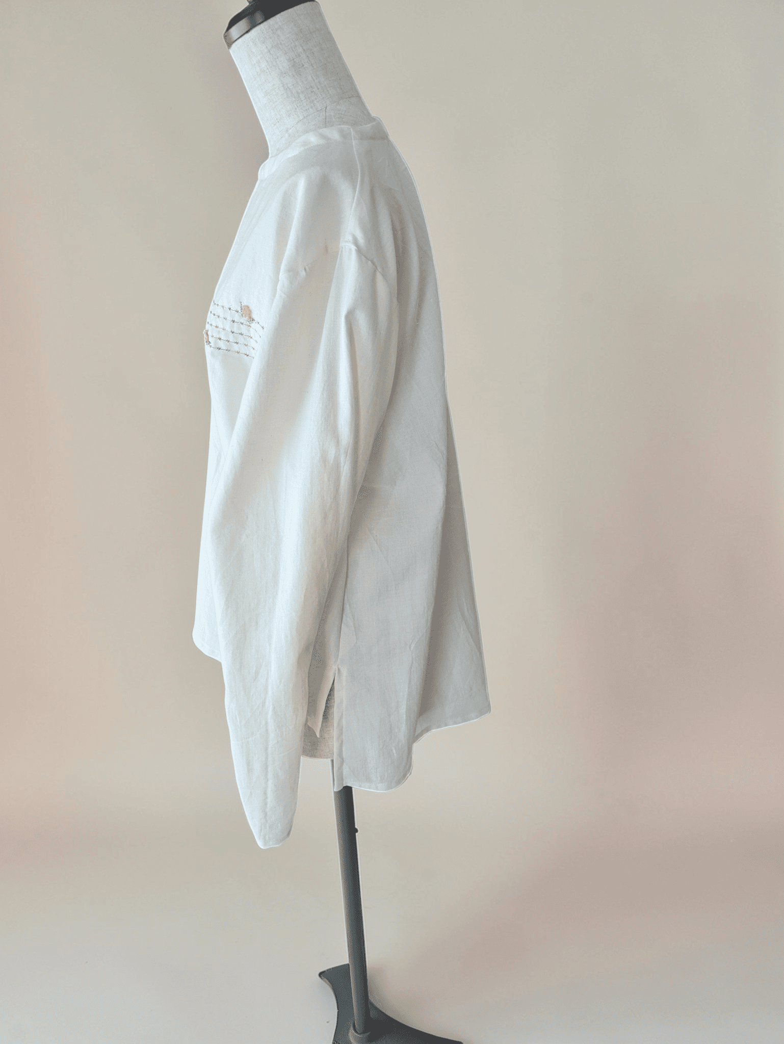 【一点物】【五線紙にミモザ】【袖丈調節可能】やわらか〜オーガニックコットンビエラ〜レディース〜フリーサイズ〜長袖ブラウス | 2枚目