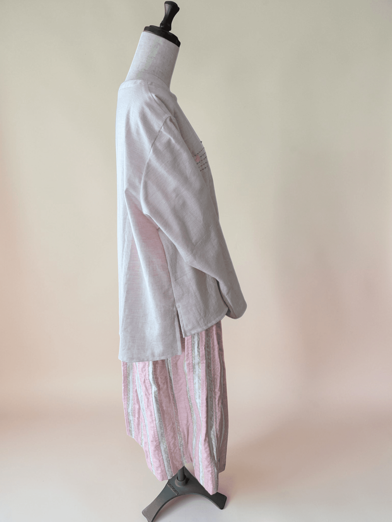 【一点物】【五線紙にさくら】【袖丈調節可能】やわらか〜オーガニックコットンビエラ〜レディース〜フリーサイズ〜長袖ブラウス | 17枚目