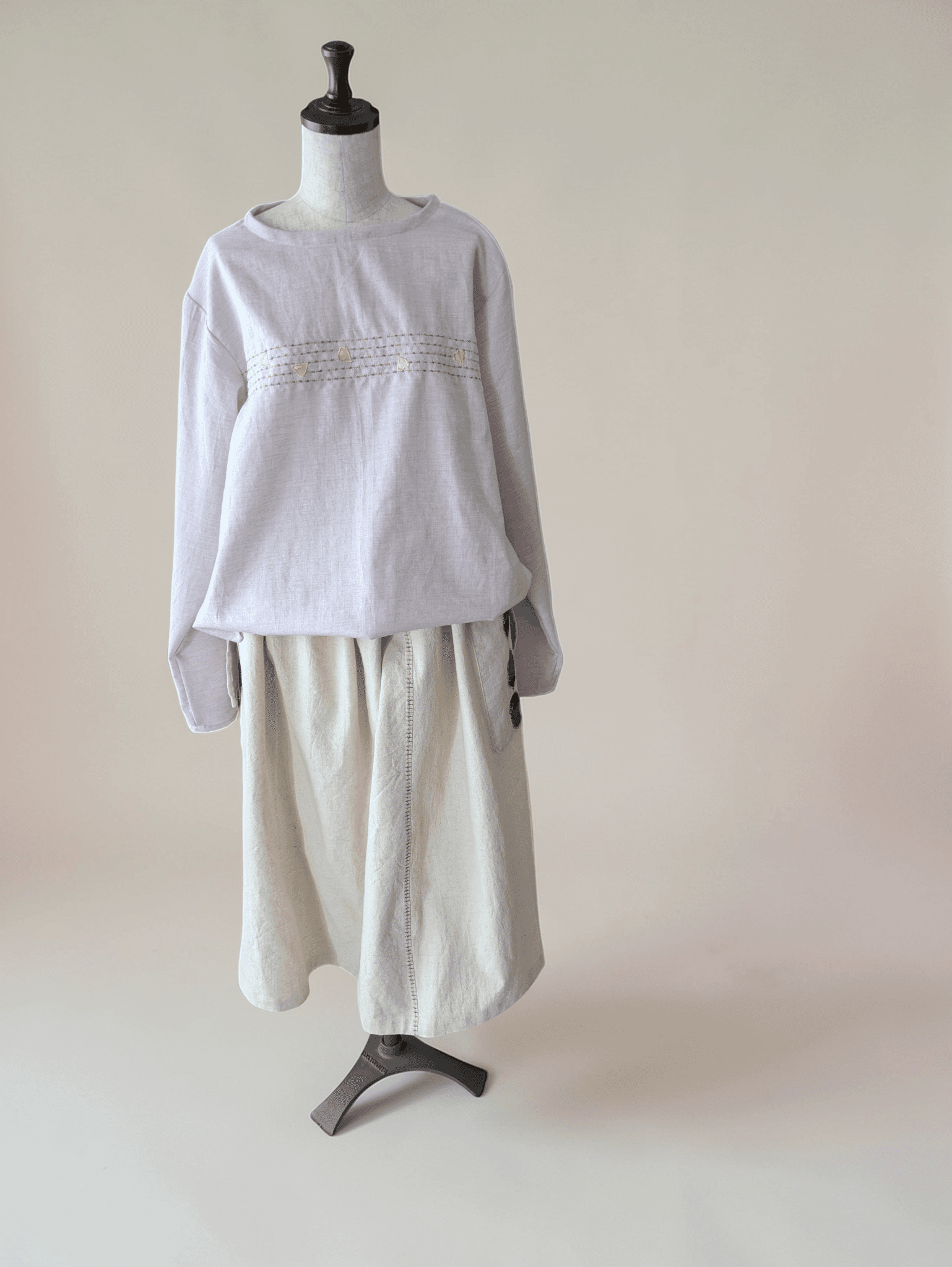 【一点物】【五線紙にさくら】【袖丈調節可能】やわらか〜オーガニックコットンビエラ〜レディース〜フリーサイズ〜長袖ブラウス | 6枚目