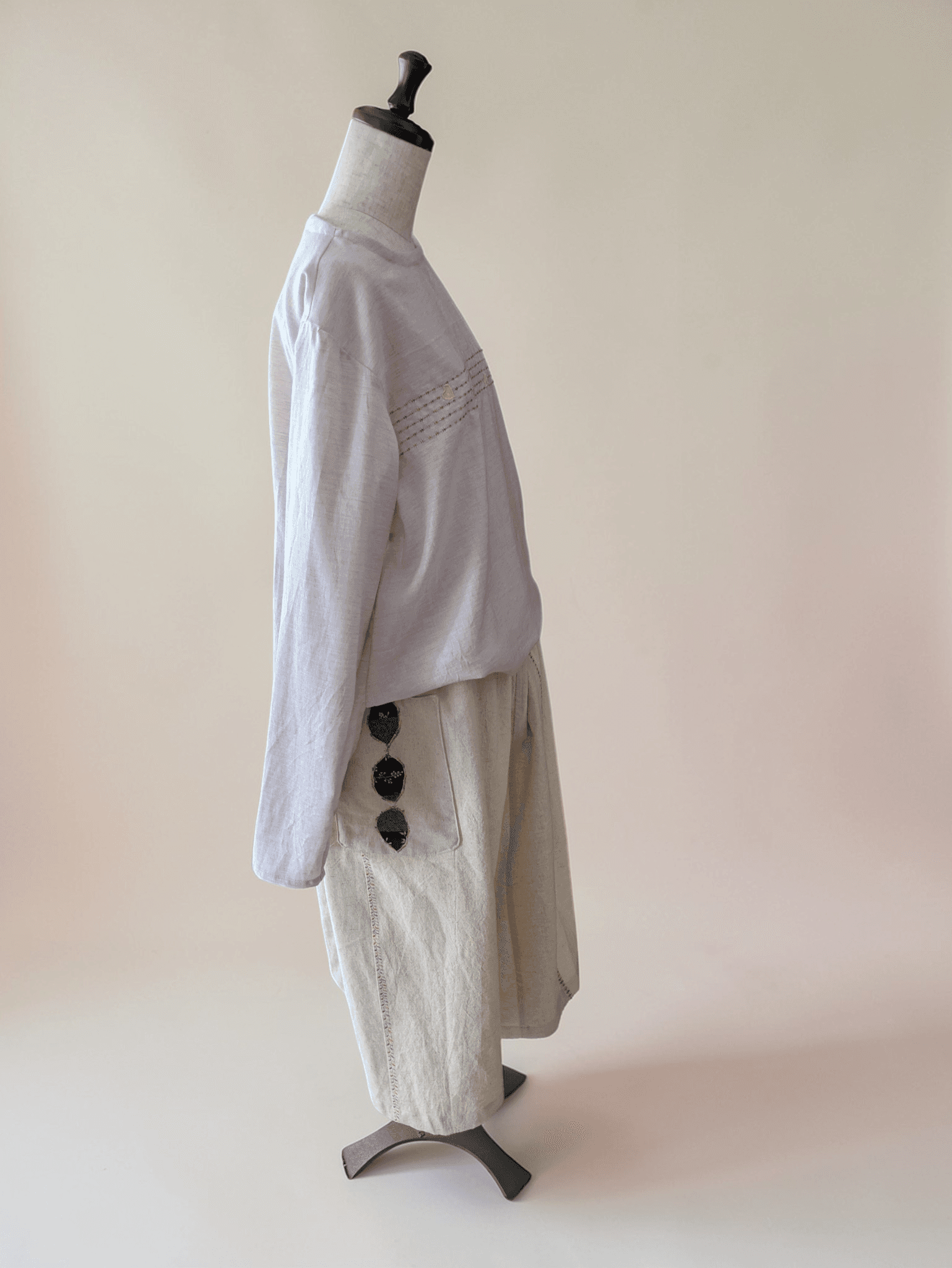 【一点物】【五線紙にさくら】【袖丈調節可能】やわらか〜オーガニックコットンビエラ〜レディース〜フリーサイズ〜長袖ブラウス | 7枚目