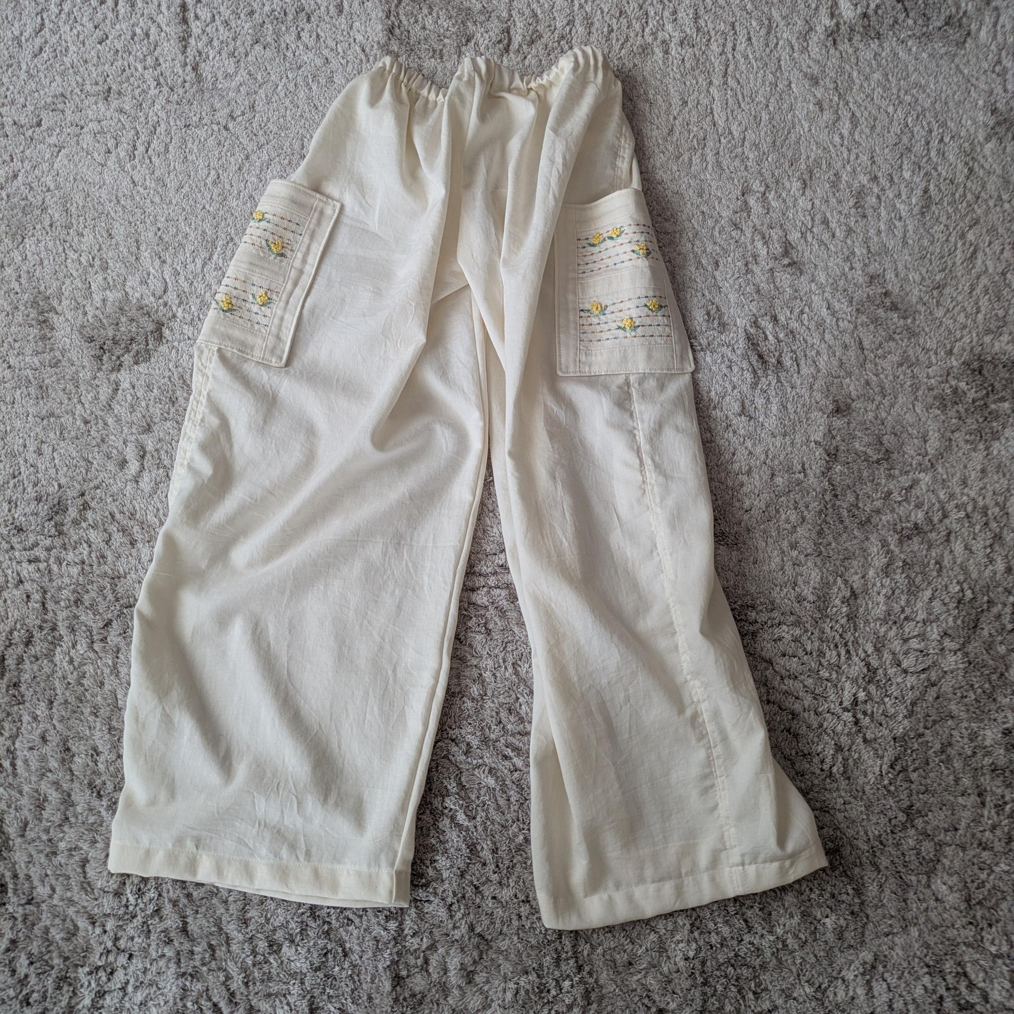 【一点物】◆サイドポケットに五線紙のミモザ◆柔らかなオーガニック綿ビエラワイドパンツ（裾幅28cm）・ウエスト丈調節可能 | 8枚目